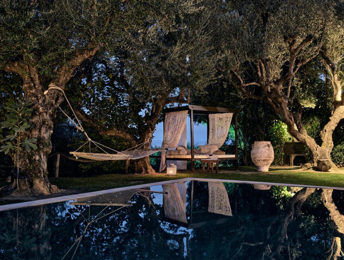 Vafias Villa - Tranquil Location, Ideal For Large Groups, By Zantewize Lithakia  エクステリア 写真