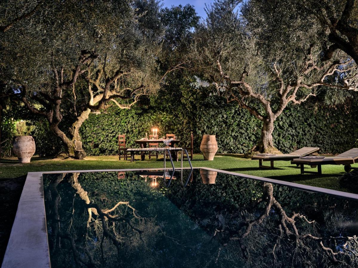 Vafias Villa - Tranquil Location, Ideal For Large Groups, By Zantewize Lithakia  エクステリア 写真